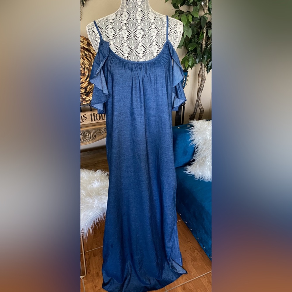 Chambray Maxi Dress - Picture 10 of 13